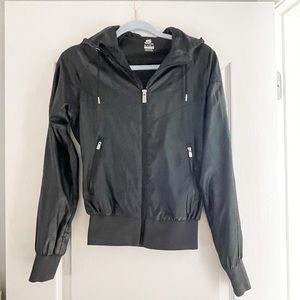 Barely Worn Nike Women’s Windrunner Jacket